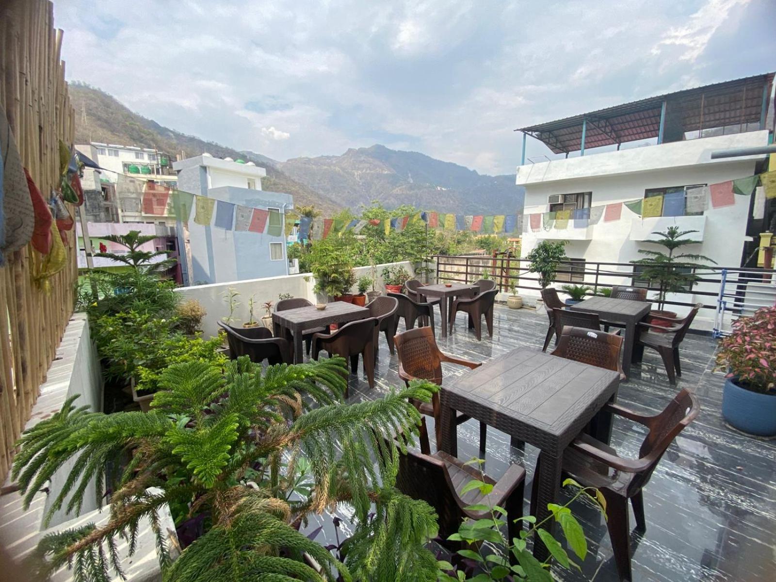 Hog - House Of Gypsy Hostel Rishīkesh Buitenkant foto